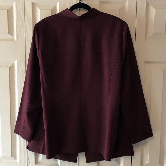 NEW Tahari Plus Double Star Neck Burgundy Pantsuit - Picture 7 of 12